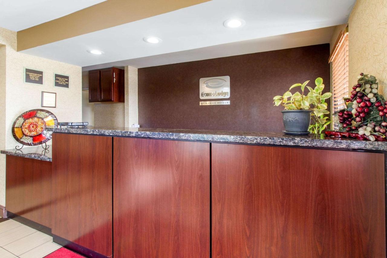 Econo Lodge Lenoir City Εξωτερικό φωτογραφία